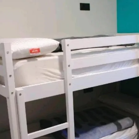 Trovadores Ostello Burgo