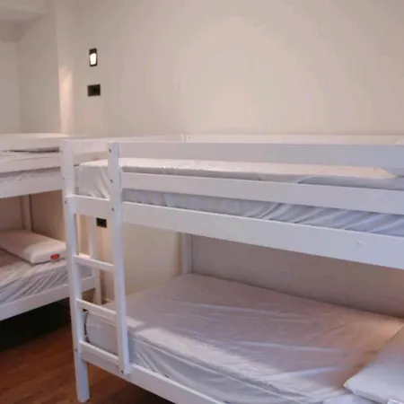 Ostello Trovadores *