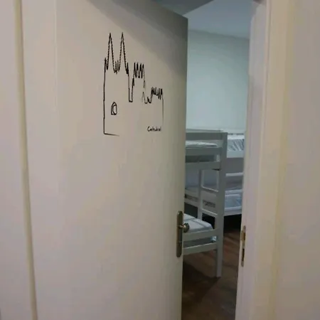 Trovadores ホステル *