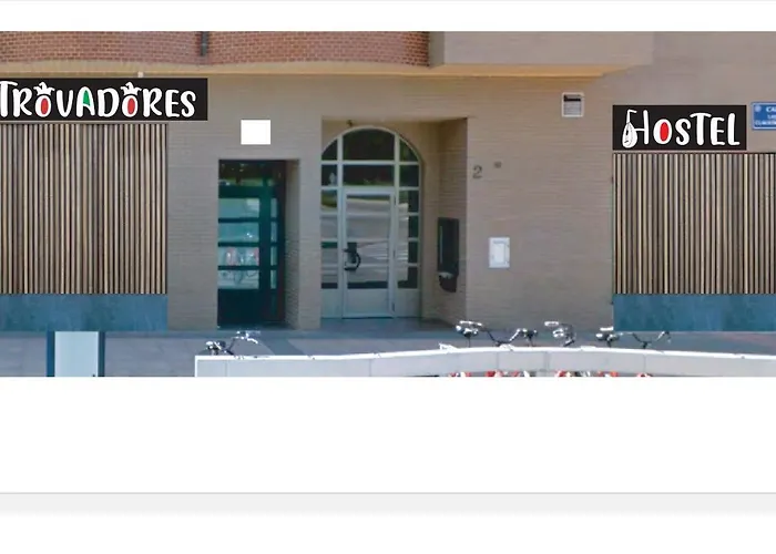 Hostel Trovadores Burgo