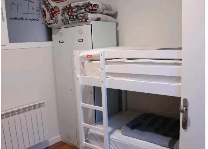 Trovadores Hostel Burgo